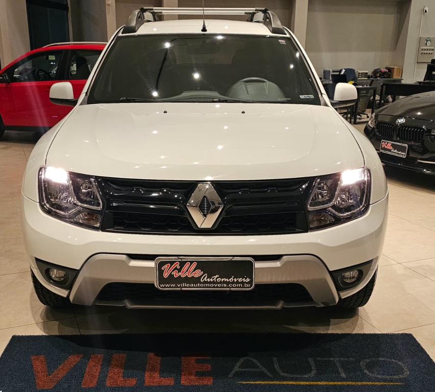 RENAULT Duster - Foto