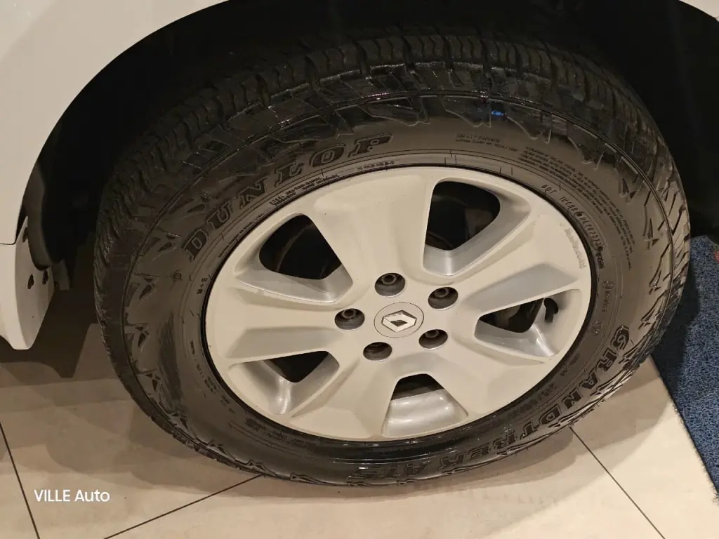 RENAULT Duster - Foto