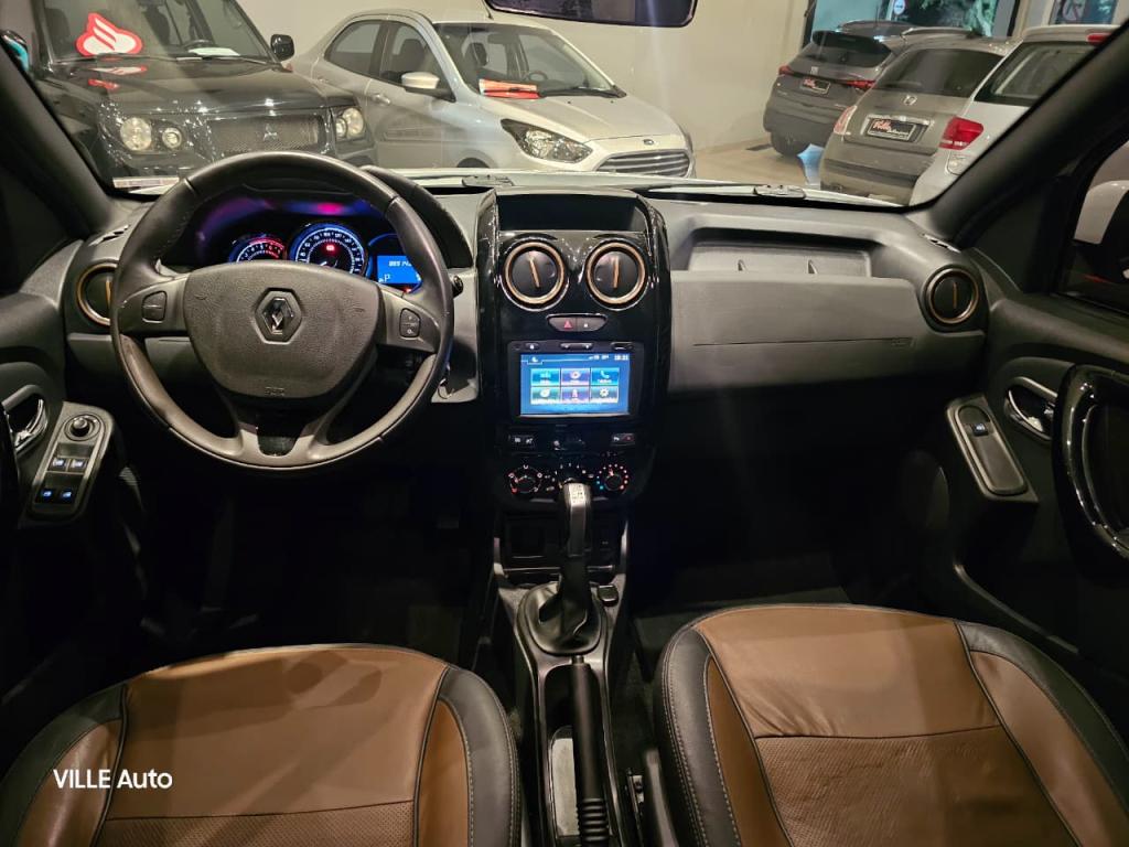 RENAULT Duster - Foto