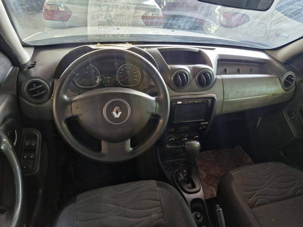 RENAULT Duster - Foto
