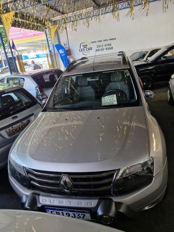 RENAULT Duster - Foto