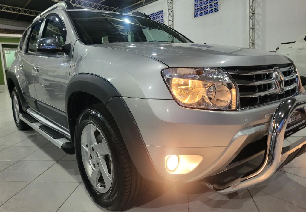RENAULT Duster - Foto