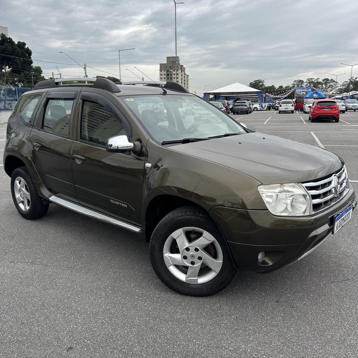 RENAULT Duster - Foto