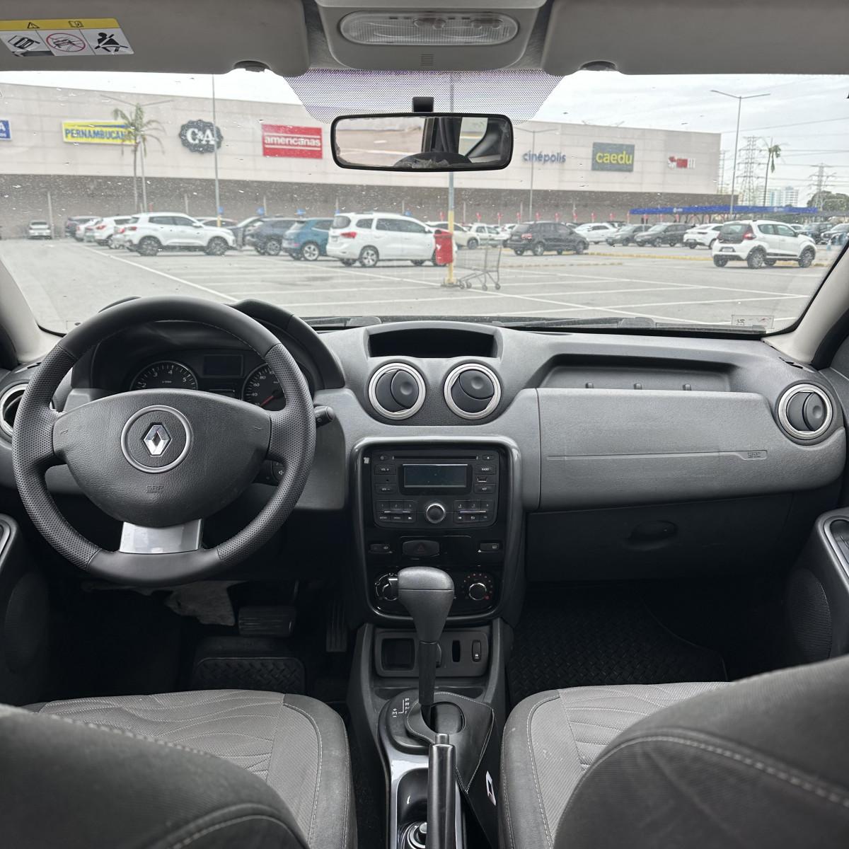 RENAULT Duster - Foto