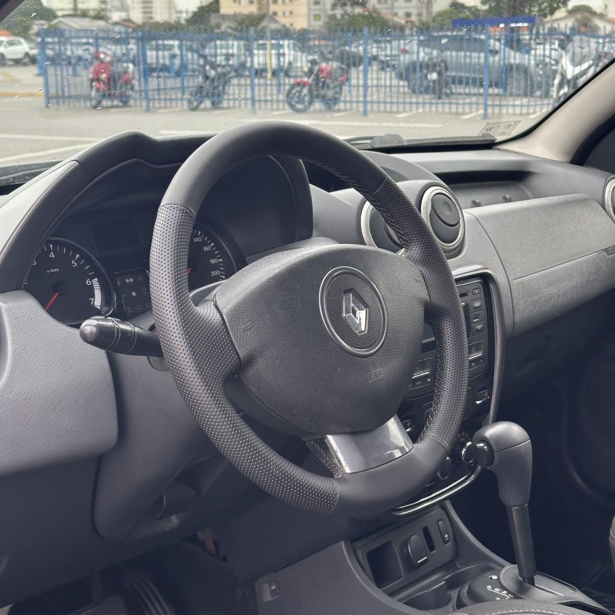 RENAULT Duster - Foto
