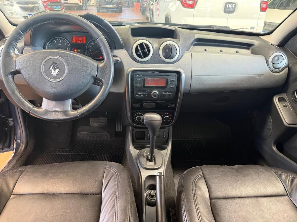 RENAULT Duster - Foto