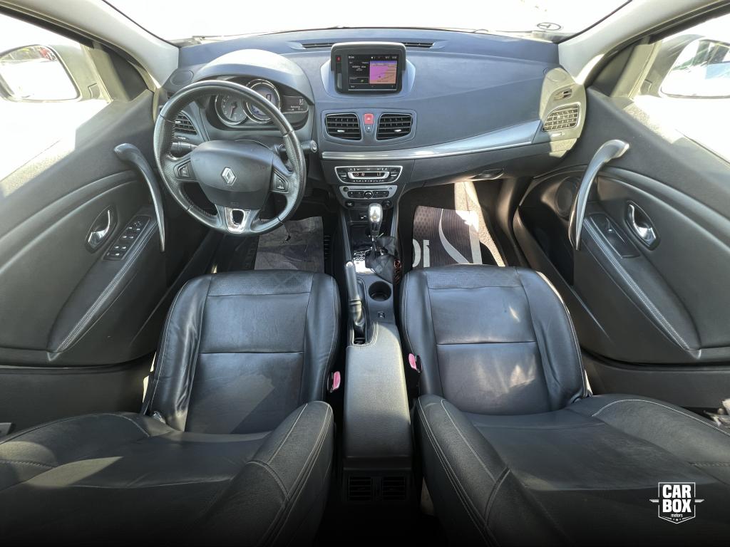RENAULT Fluence - Foto