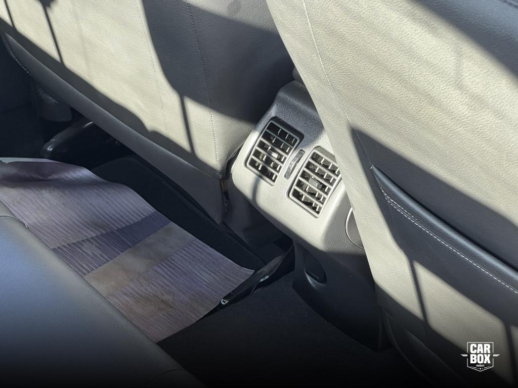 RENAULT Fluence - Foto