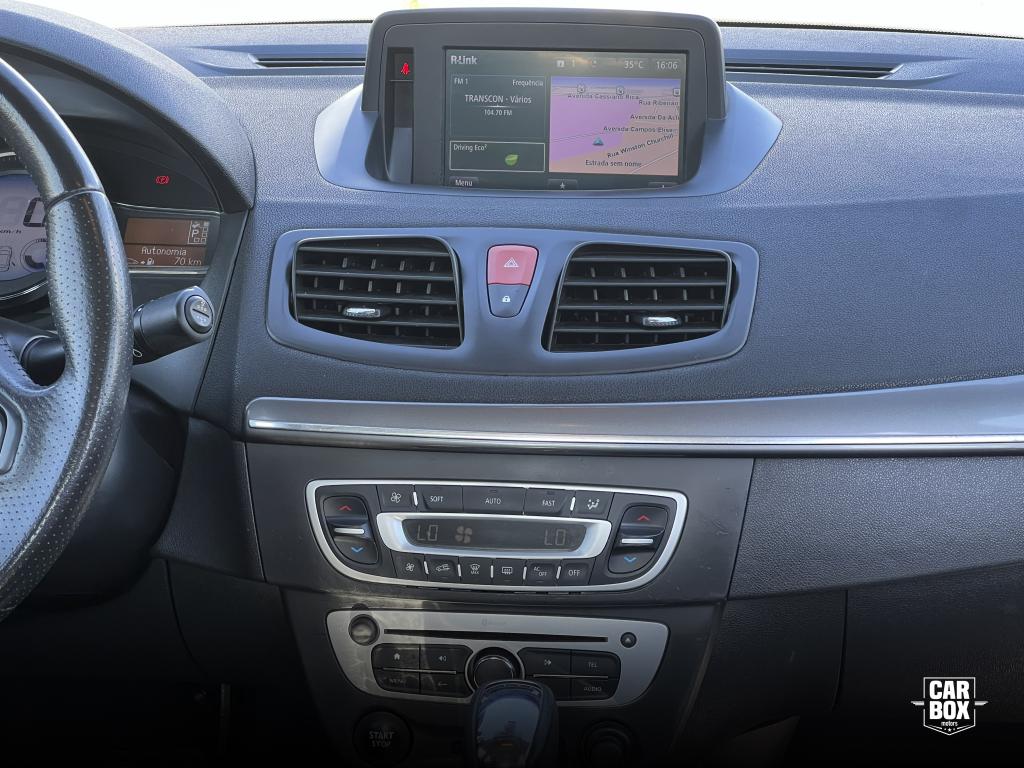 RENAULT Fluence - Foto