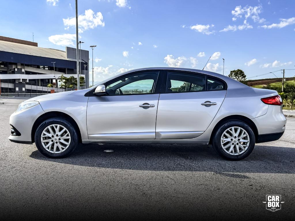 RENAULT Fluence - Foto