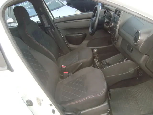 RENAULT Kwid - Foto