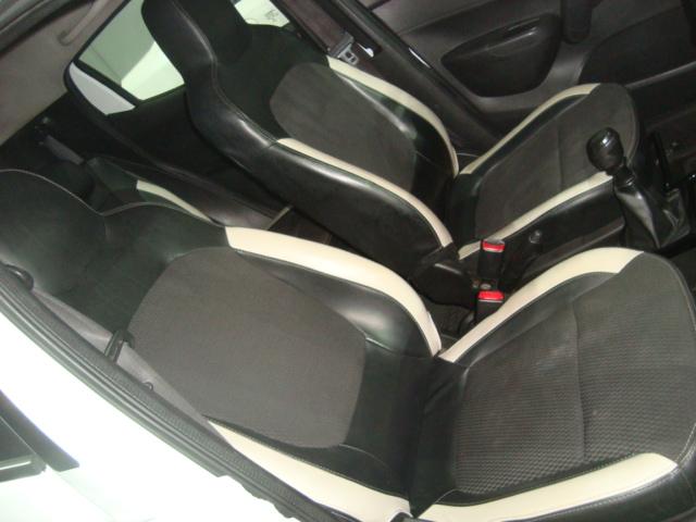 RENAULT Kwid - Foto