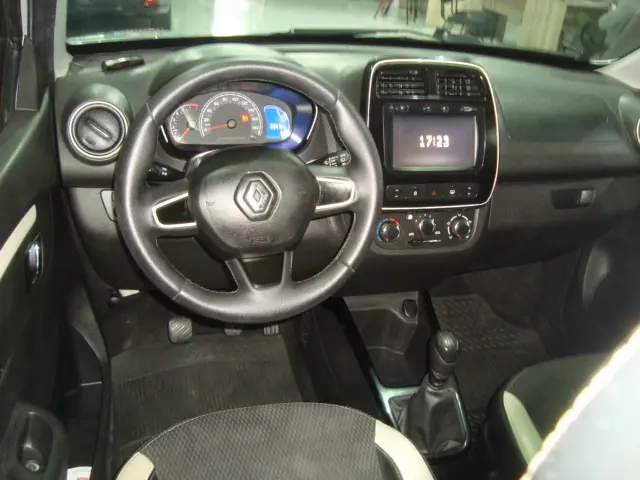 RENAULT Kwid - Foto