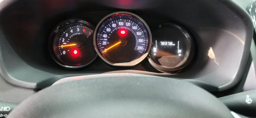 RENAULT Logan - Foto