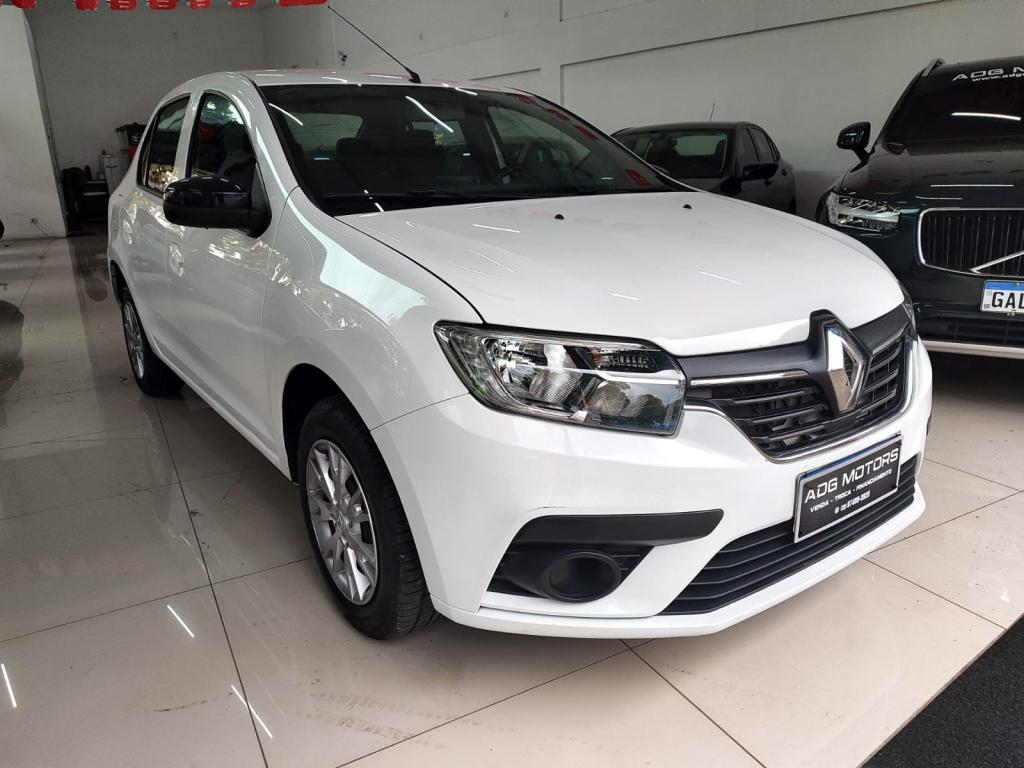 RENAULT Logan - Foto