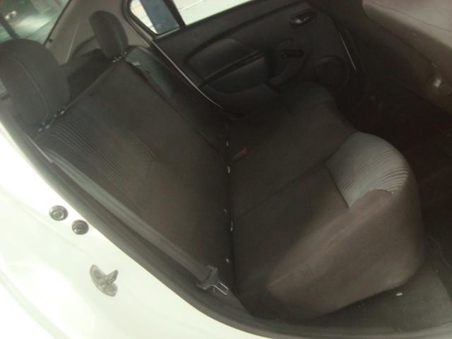 RENAULT Logan - Foto