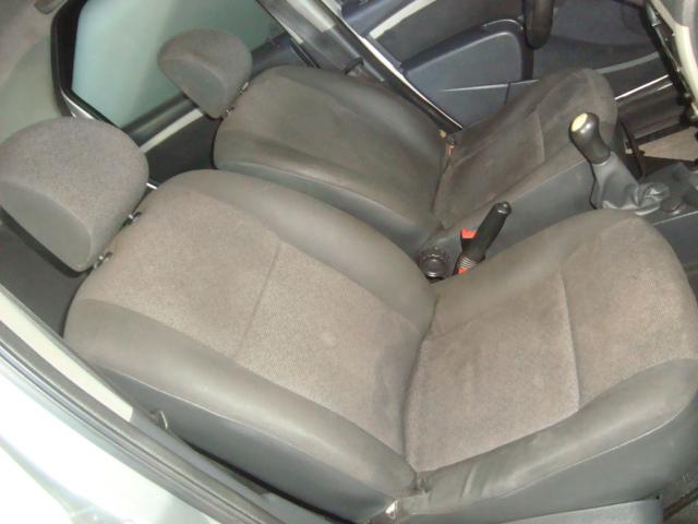 RENAULT Logan - Foto