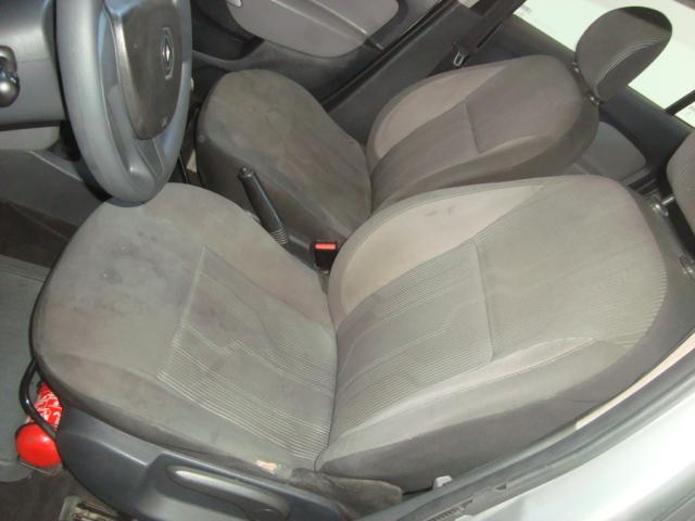 RENAULT Logan - Foto