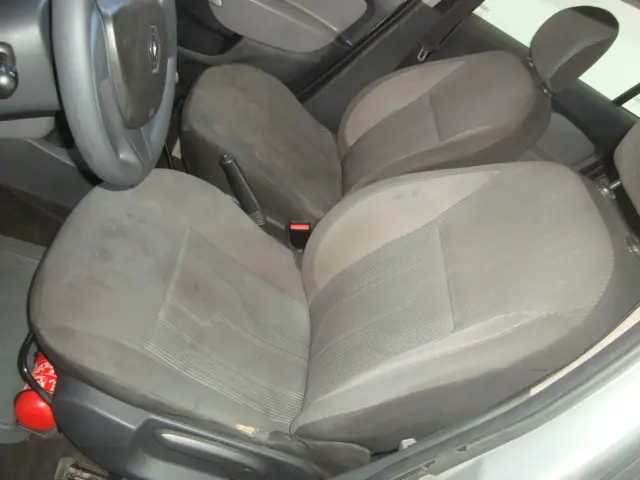 RENAULT Logan - Foto