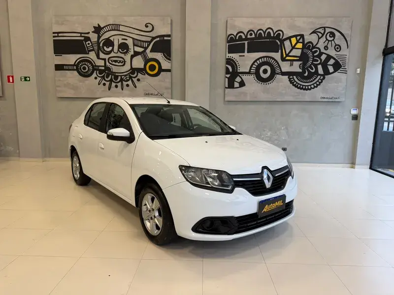 RENAULT Logan - Foto