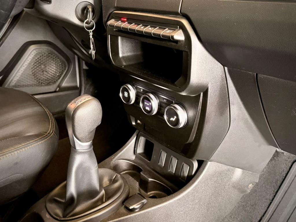 RENAULT Oroch - Foto