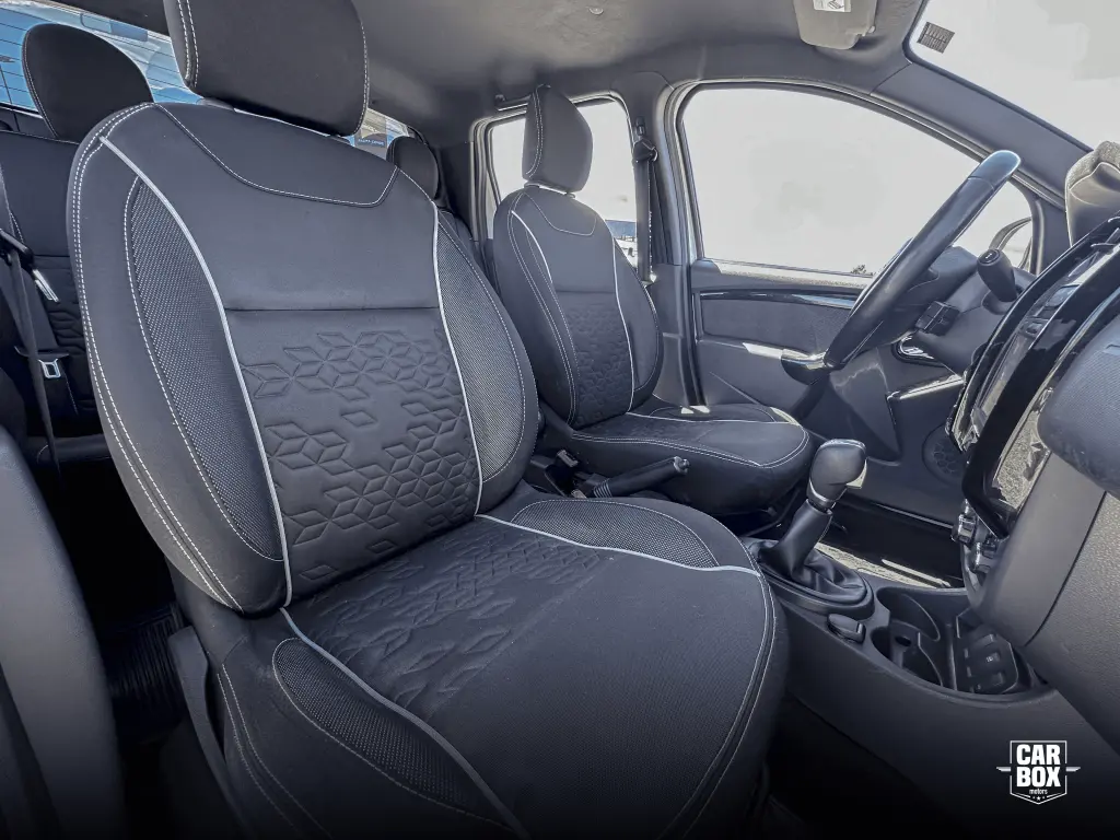 RENAULT Oroch - Foto