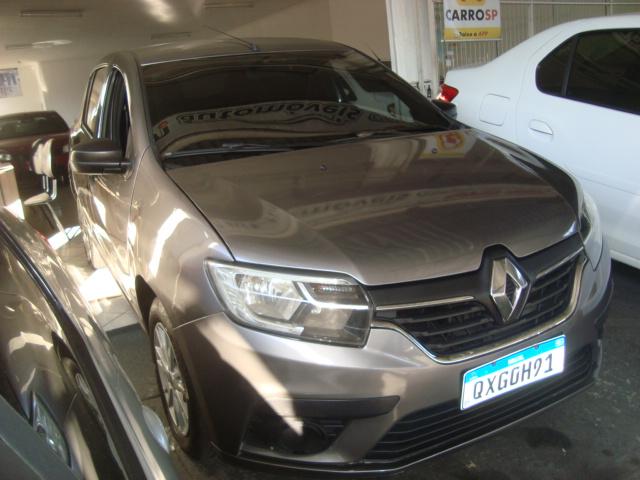RENAULT Sandero - Foto