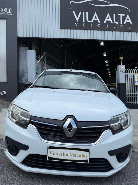 RENAULT Sandero - Foto