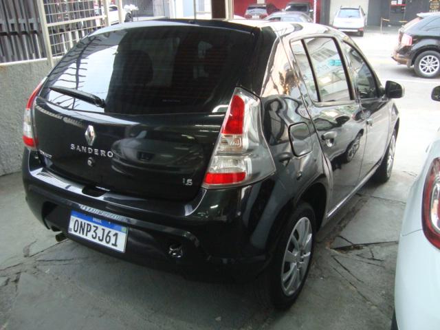 RENAULT Sandero - Foto