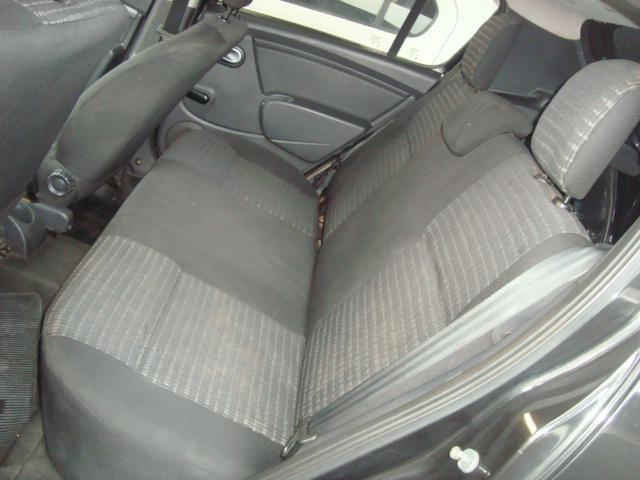 RENAULT Sandero - Foto