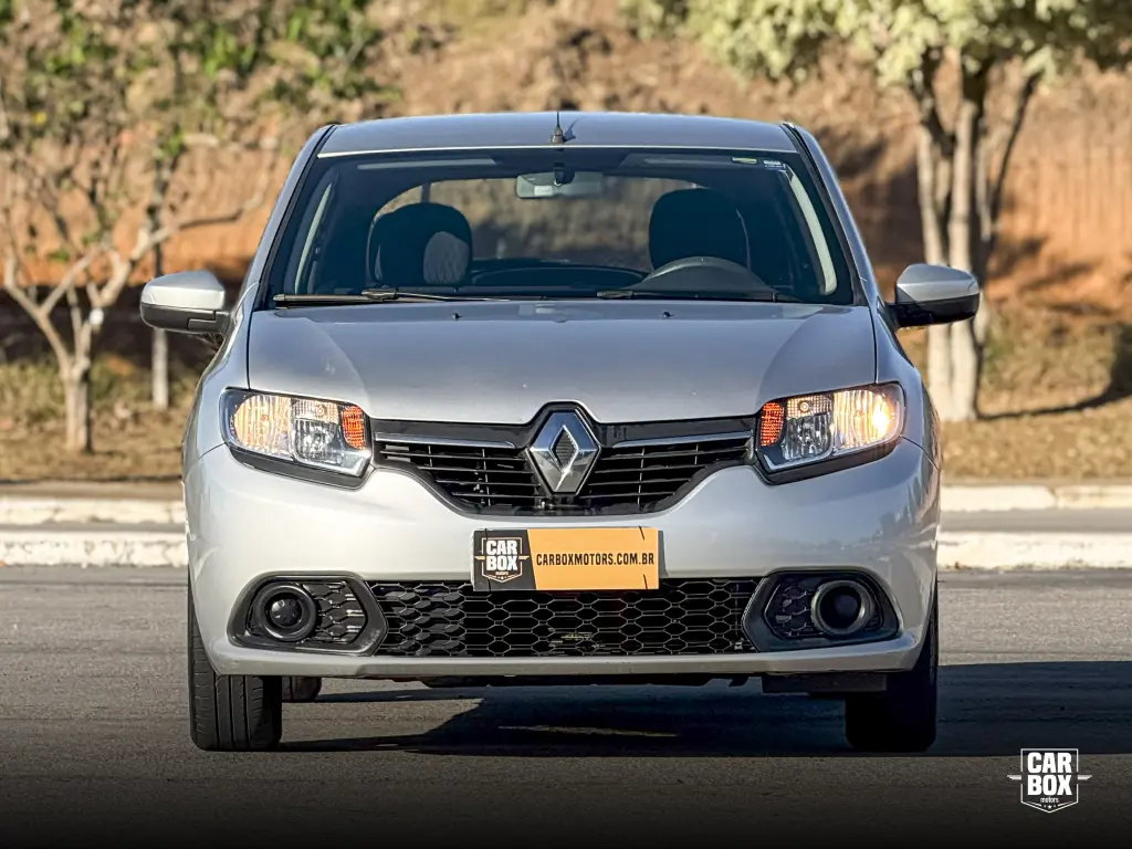 RENAULT Sandero - Miniatura