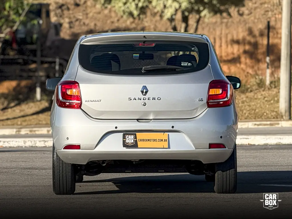 RENAULT Sandero - Miniatura