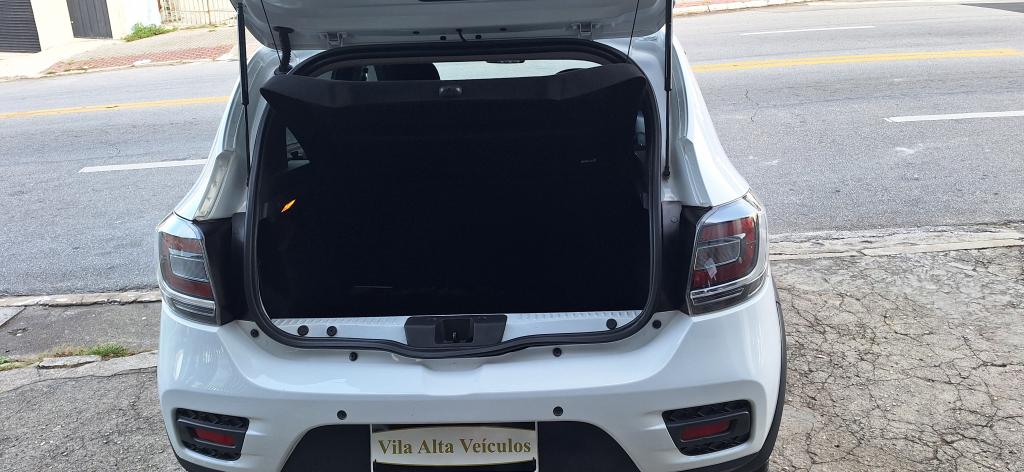 RENAULT Sandero - Foto