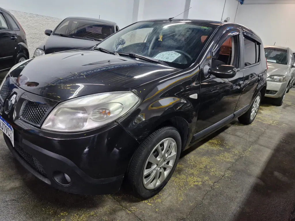 RENAULT Sandero