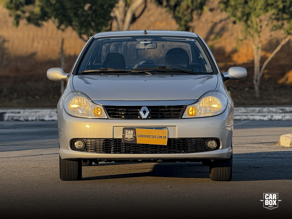 RENAULT Symbol - Miniatura