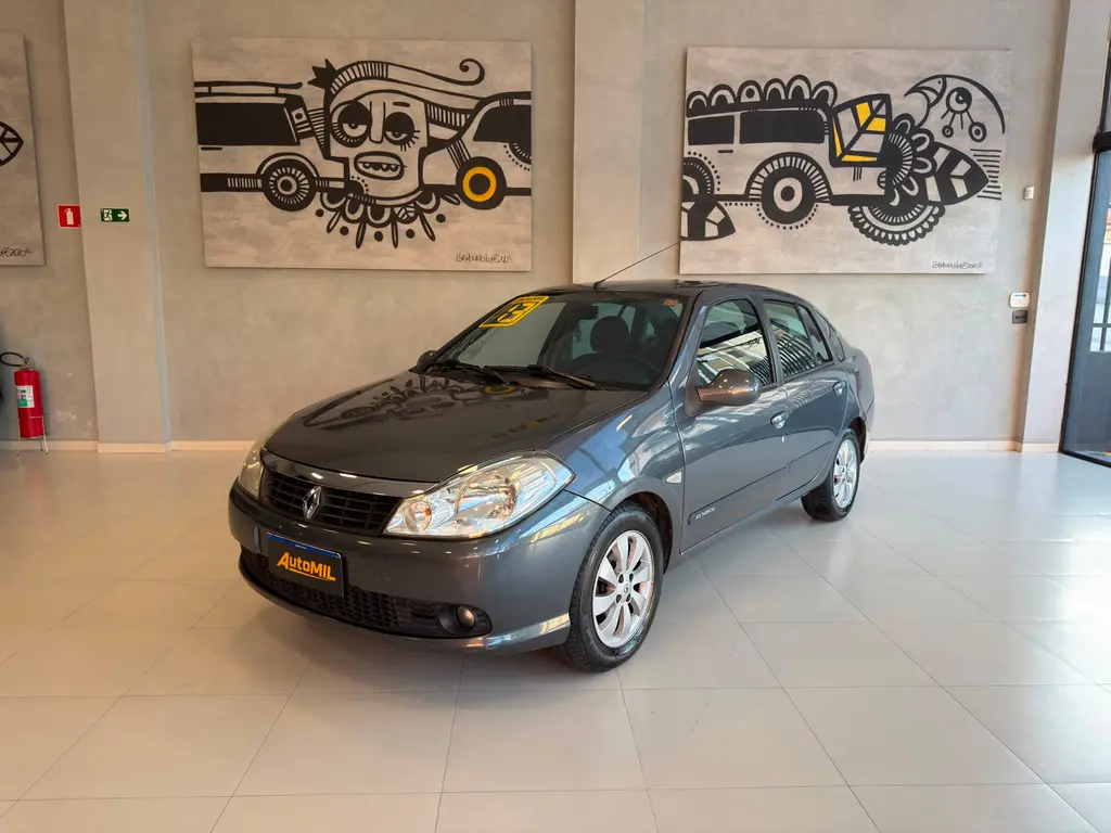 RENAULT Symbol - Foto