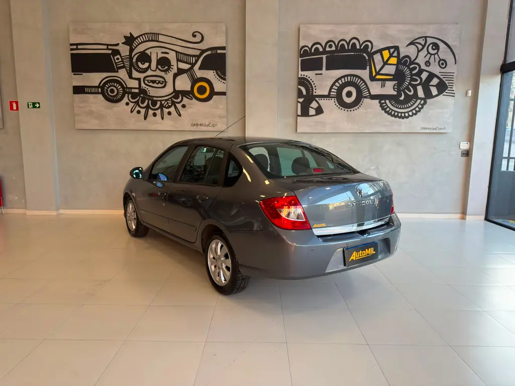 RENAULT Symbol - Foto