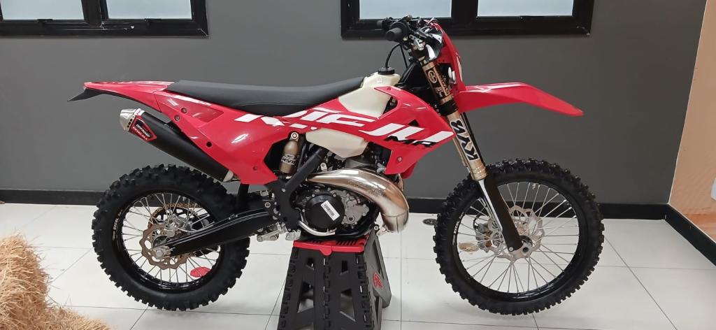 RIEJU MR 300i Racing - Foto