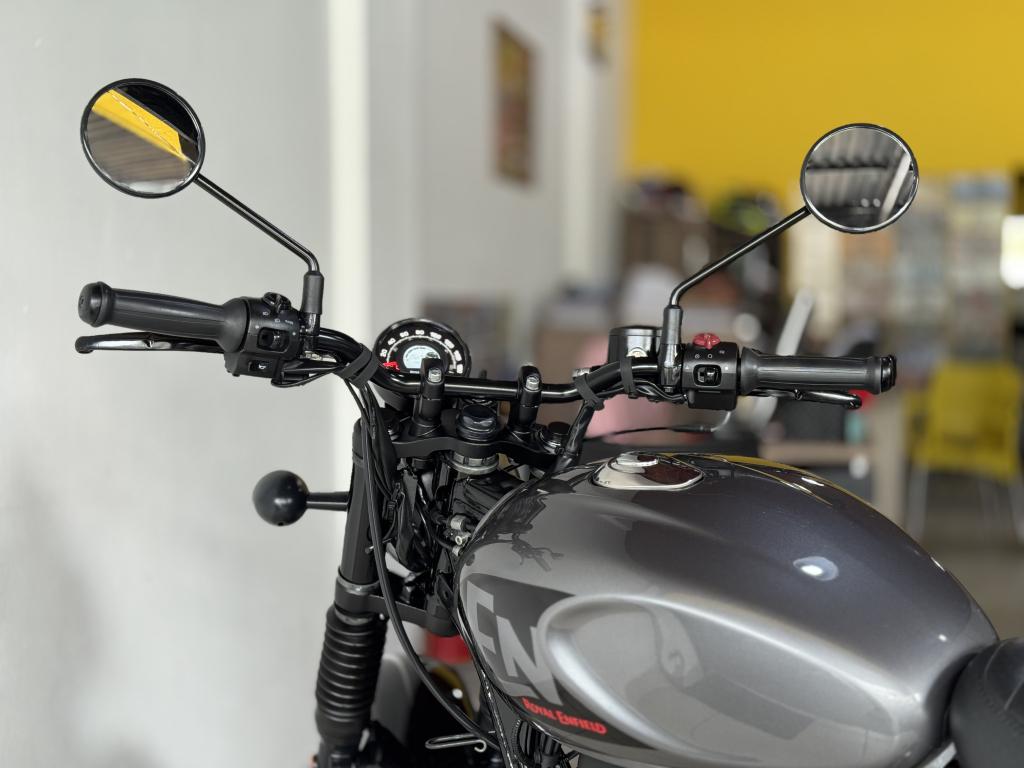 ROYAL ENFIELD Hunter 350 - Foto