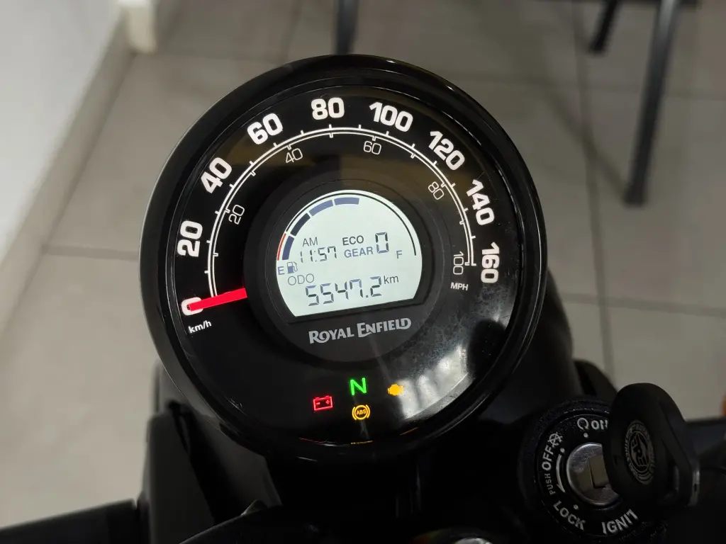 ROYAL ENFIELD Hunter 350 - Foto