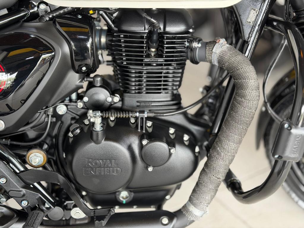 ROYAL ENFIELD Hunter 350 - Foto