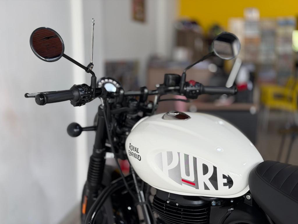 ROYAL ENFIELD Hunter 350 - Foto