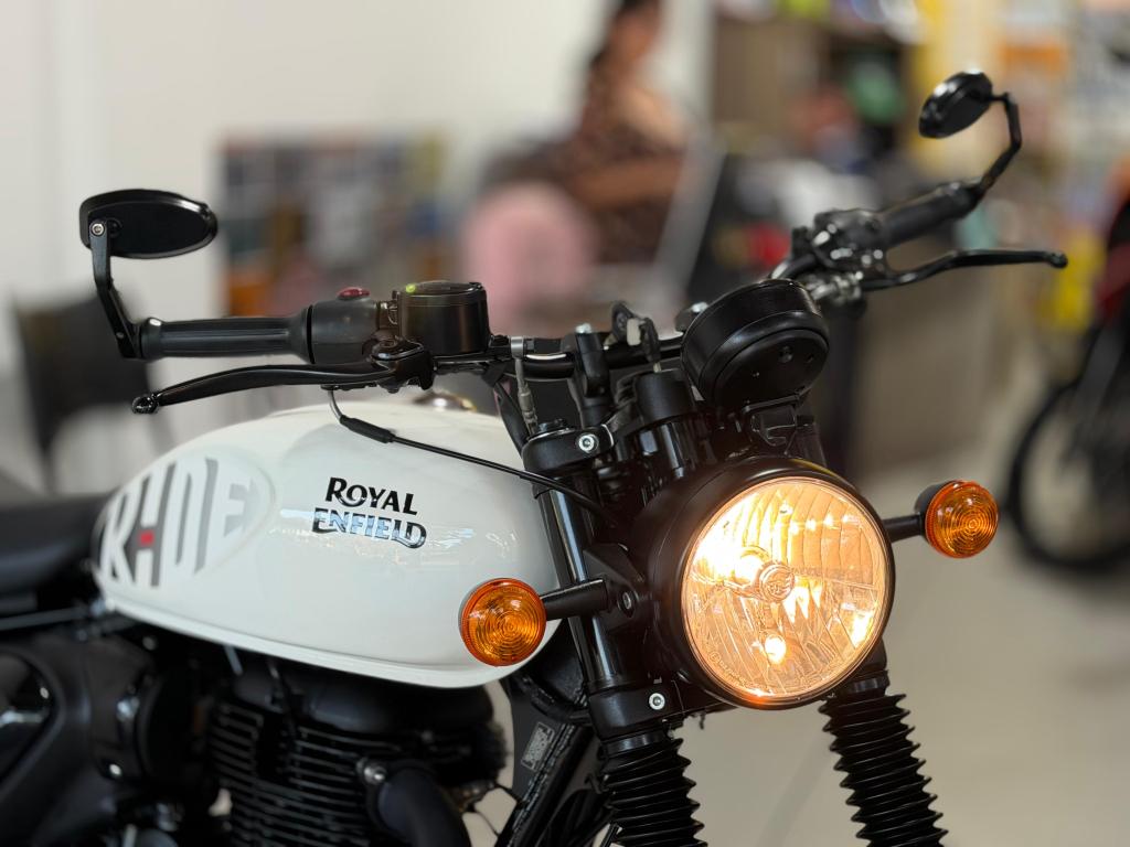 ROYAL ENFIELD Hunter 350 - Foto