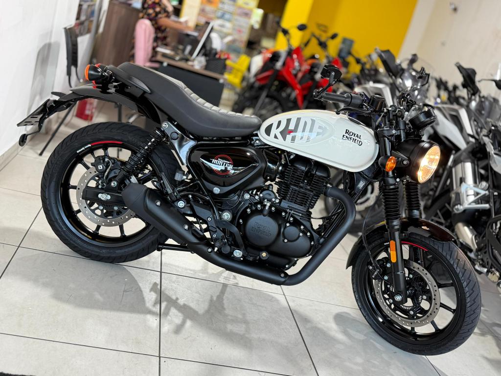 ROYAL ENFIELD Hunter 350 - Foto