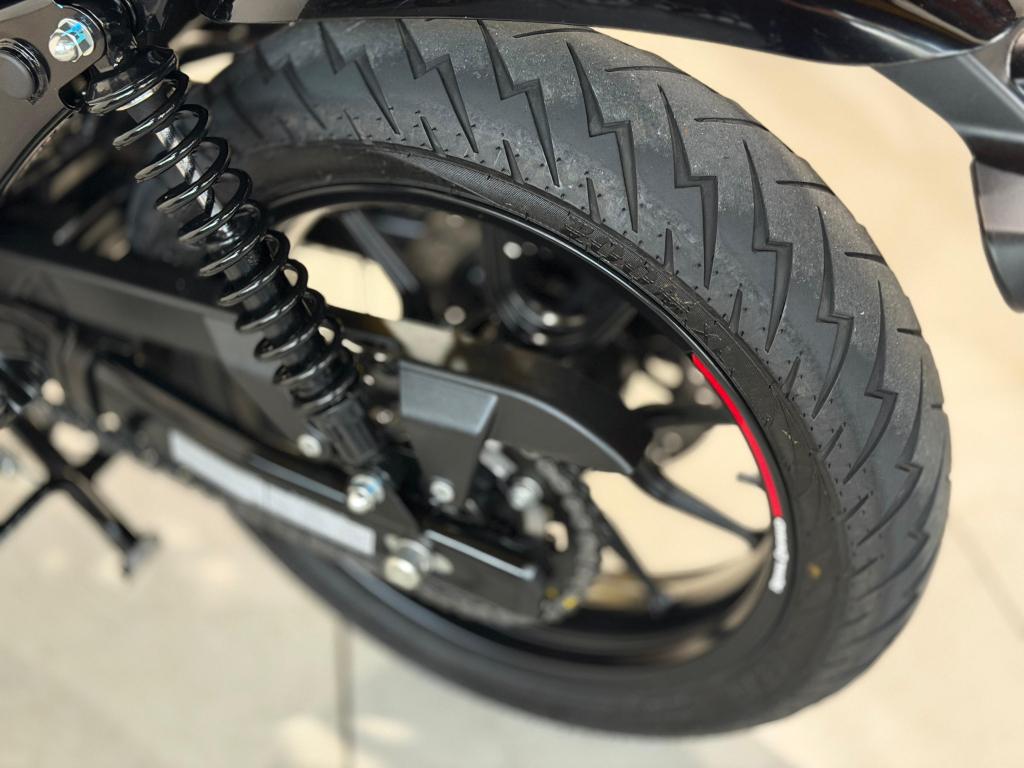 ROYAL ENFIELD Hunter 350 - Foto