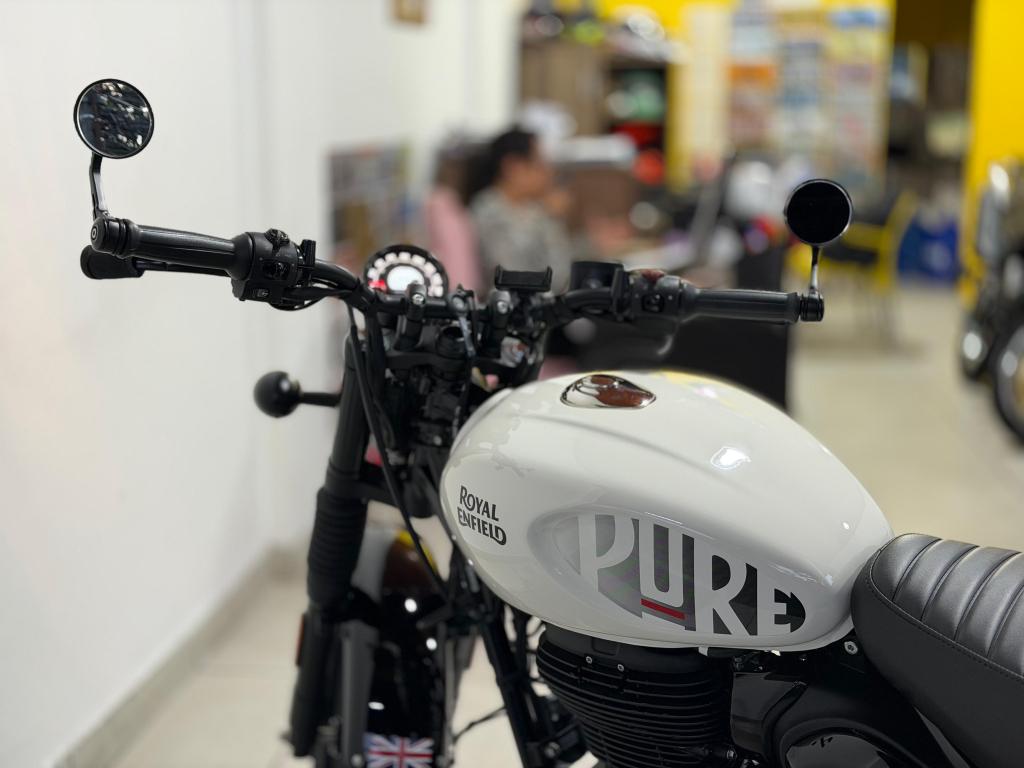 ROYAL ENFIELD Hunter 350 - Foto