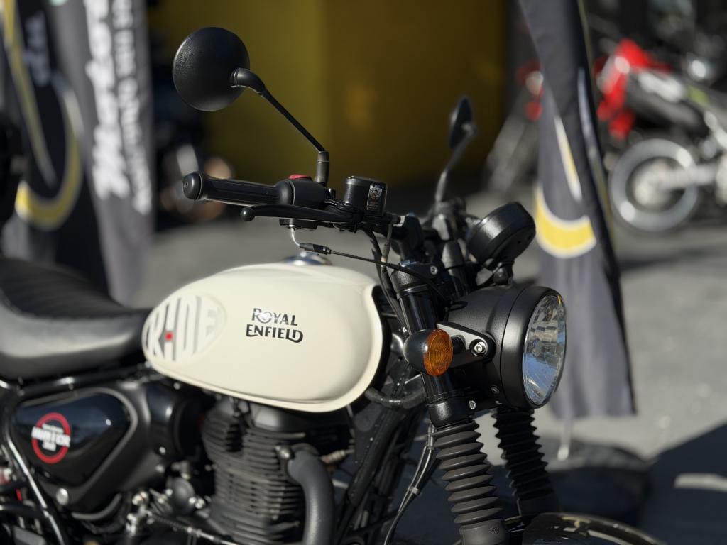 ROYAL ENFIELD Hunter 350 - Foto