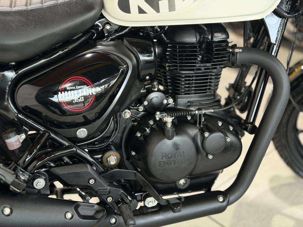 ROYAL ENFIELD Hunter 350 - Foto