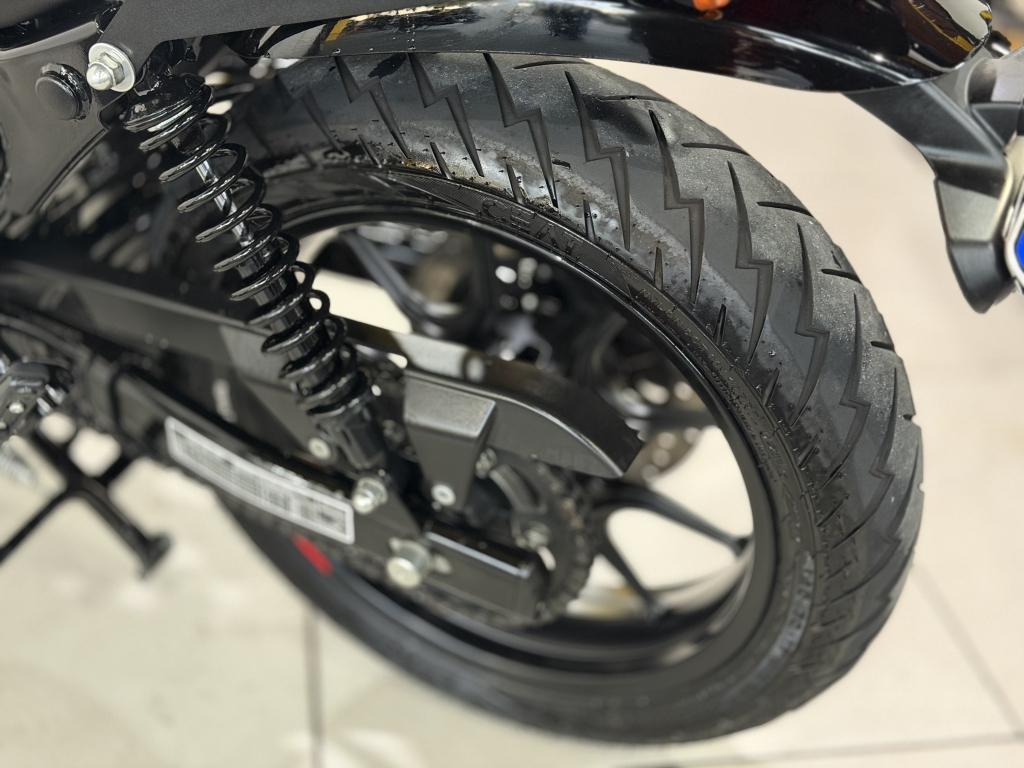 ROYAL ENFIELD Hunter 350 - Foto