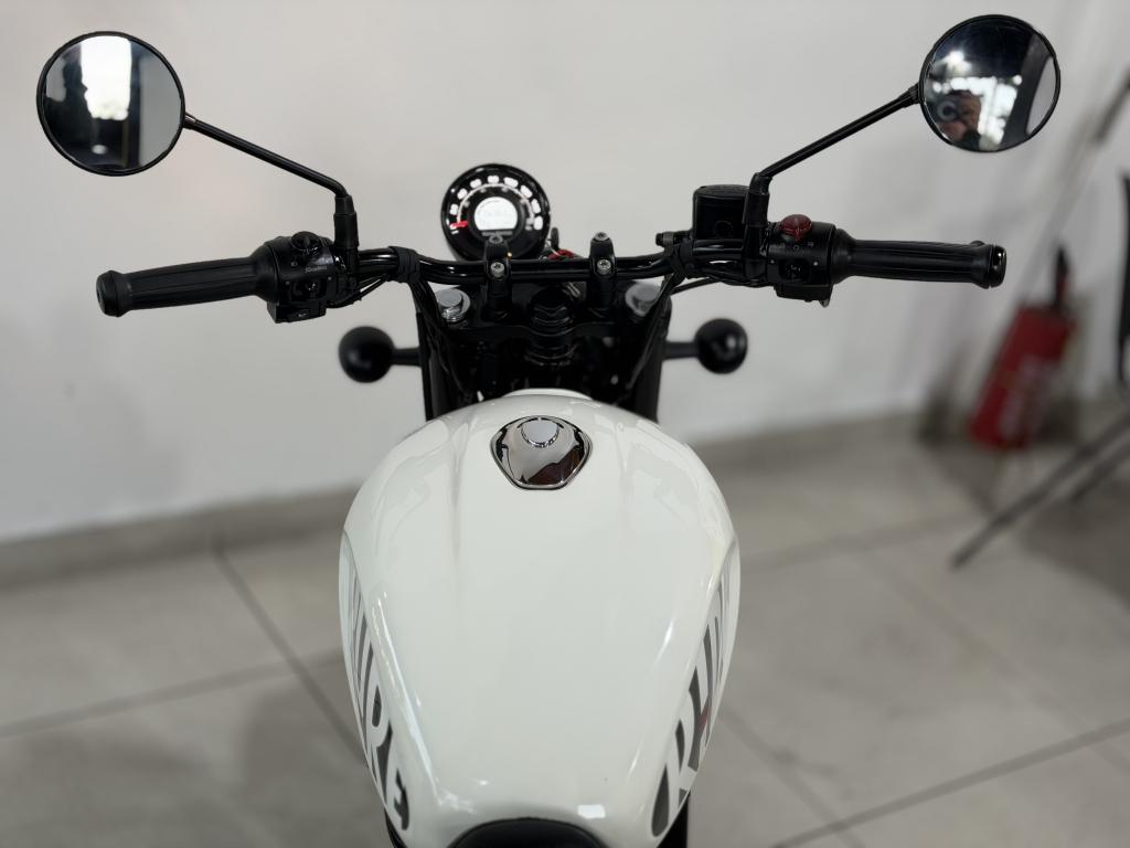ROYAL ENFIELD Hunter 350 - Foto